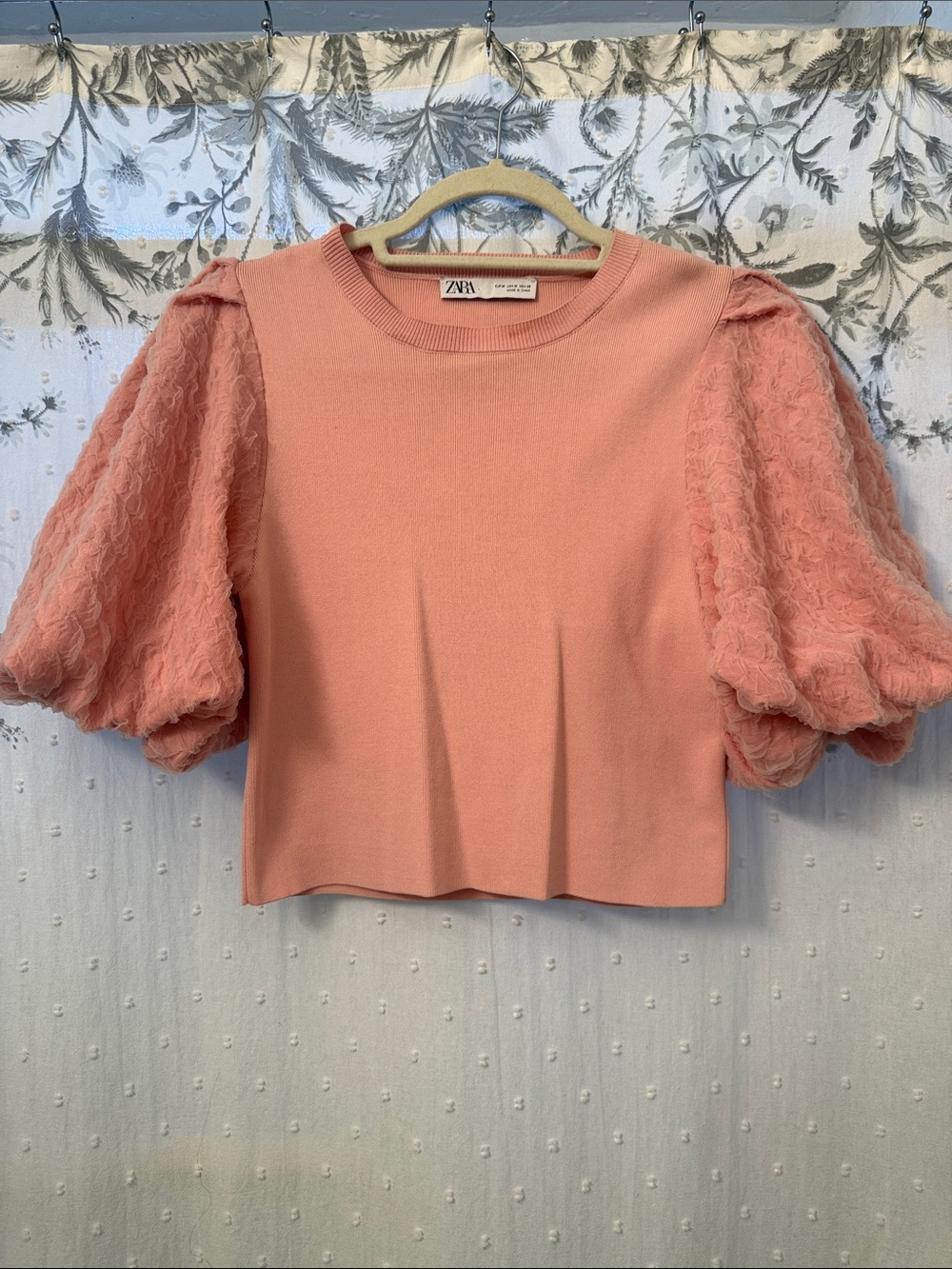 ZARA Coral Pink Puff Sleeve Knit Top